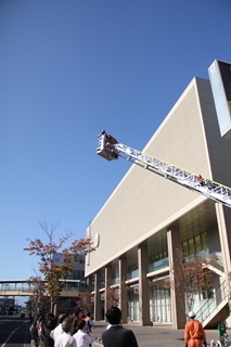 きりしま国分山形屋と市消防局の合同避難訓練1